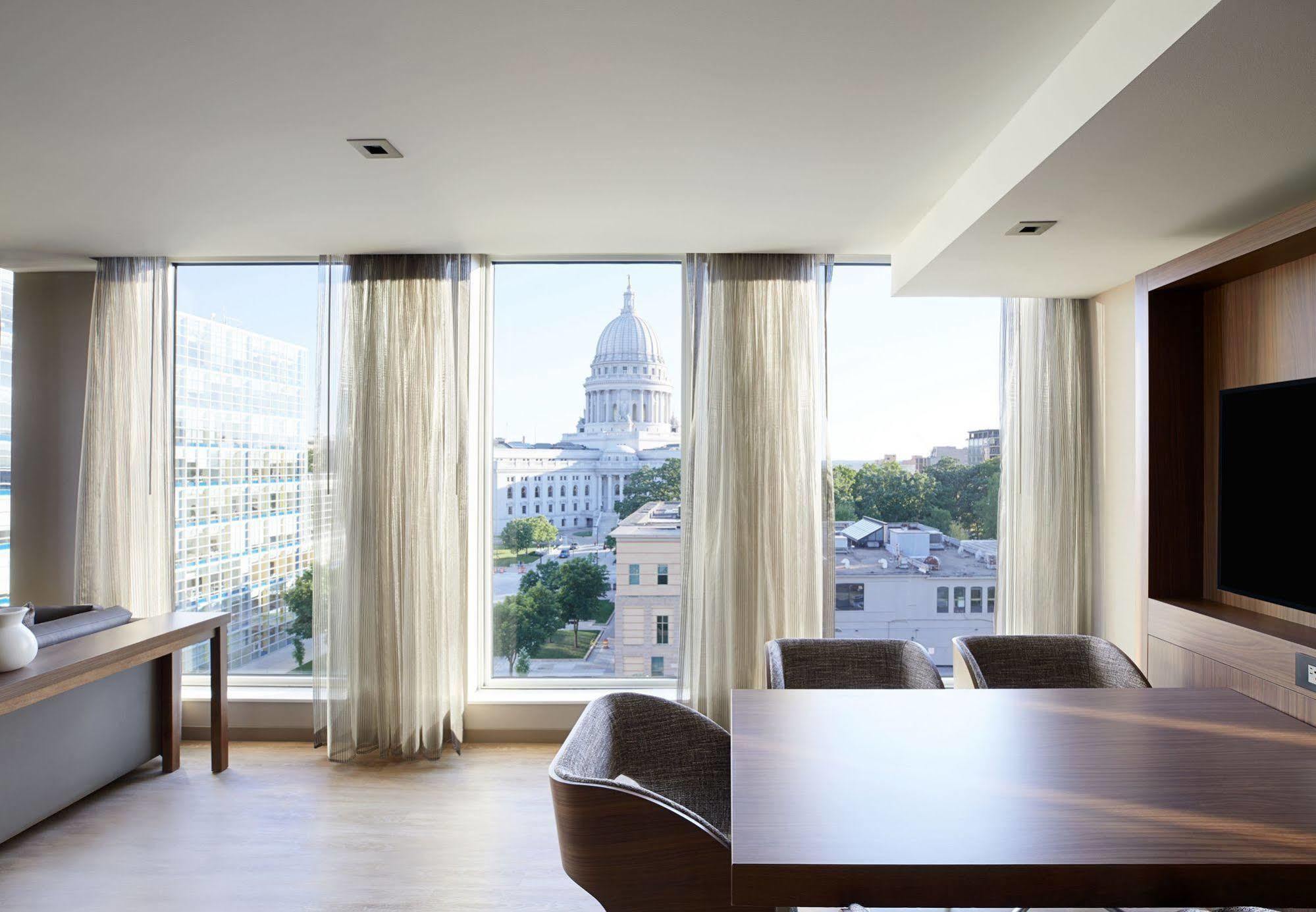 Ac Hotel By Marriott Madison Downtown Extérieur photo